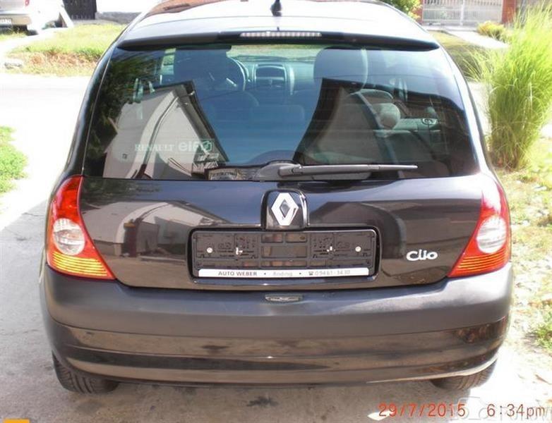 Renault-Clio-1-2B--16V--02