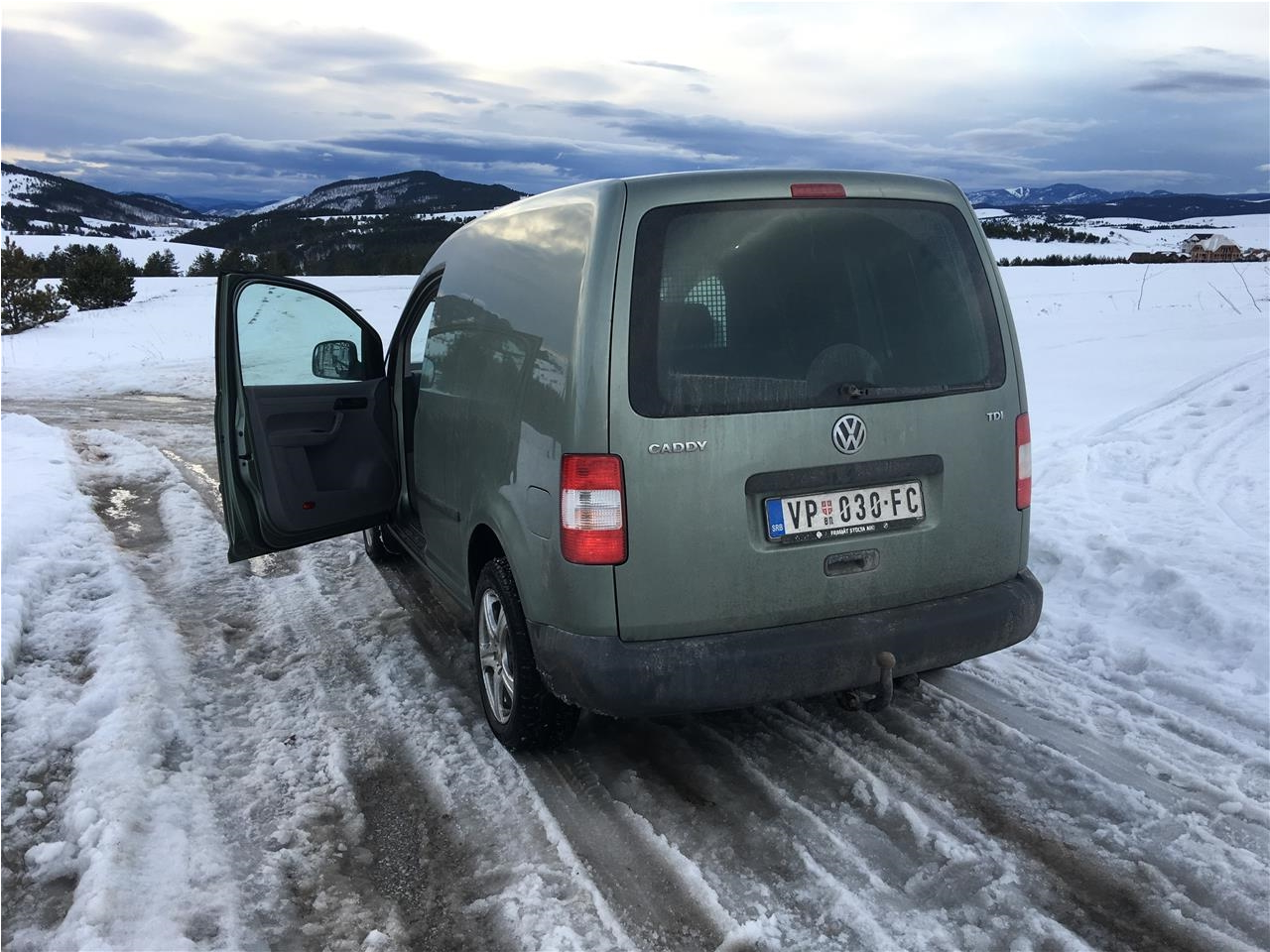 VW-CADDY