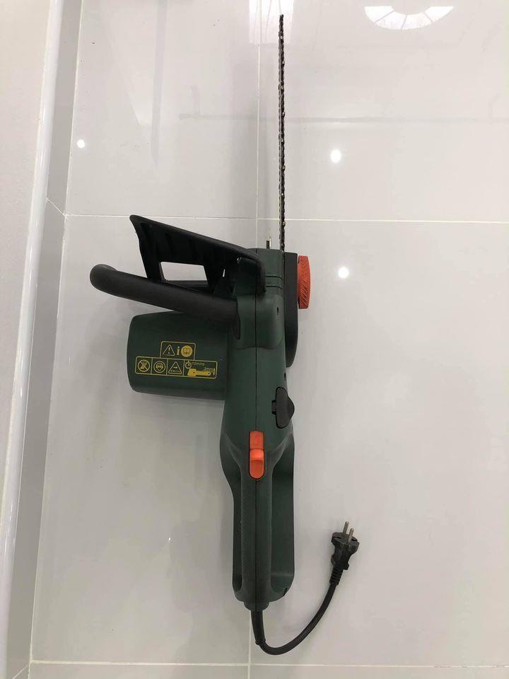 Black-and-Decker-Elektricna-Testera