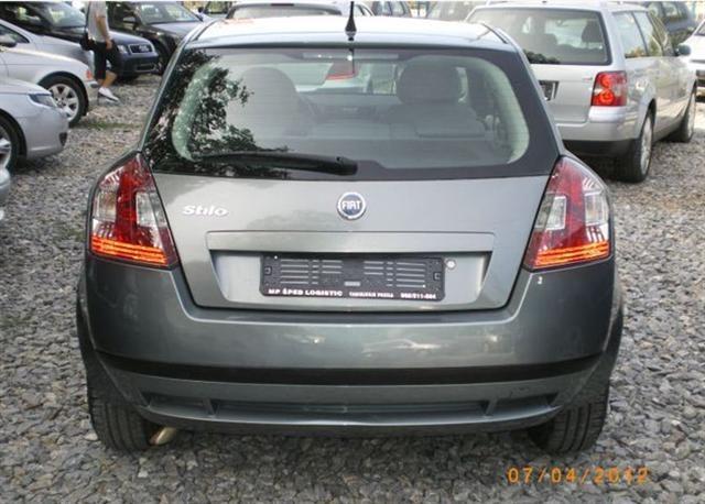 Fiat-Stilo-1-4-16V-B--6b--04