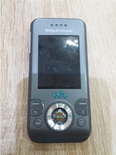 Sony Ericsson W580
