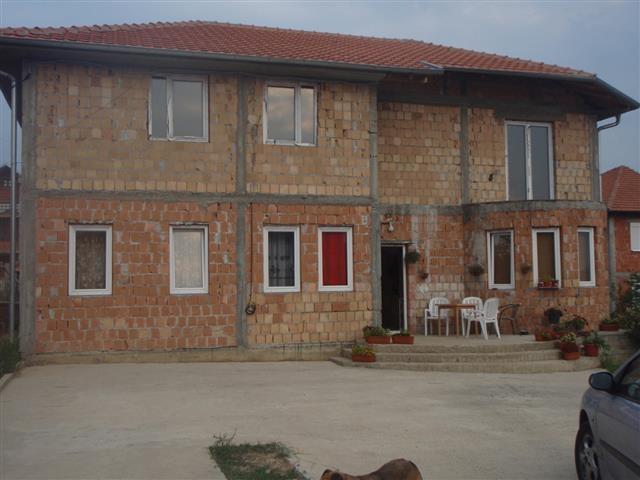 Kuca 300m2 