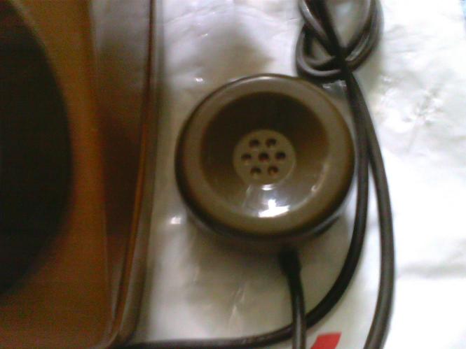 klasičan telefon