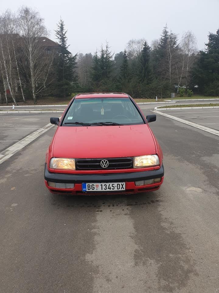 VW-VENTO-1-8-BENZ-PLIN