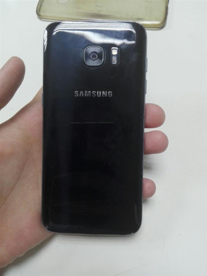 Polovan-Samsung-Galaxy-S7-edge