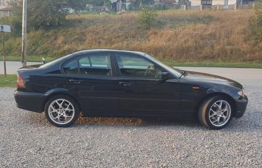 2002-BMW-318-D