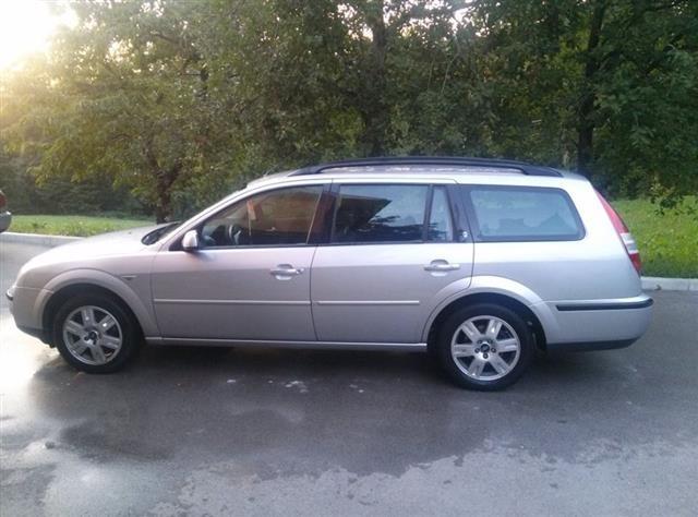 Ford-Mondeo---04-