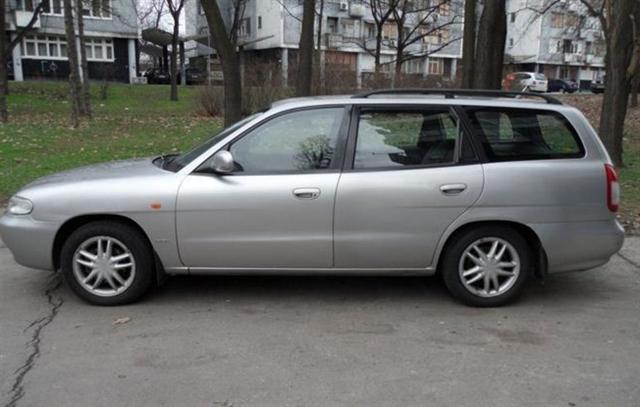 Daewoo Nubira CDX -98