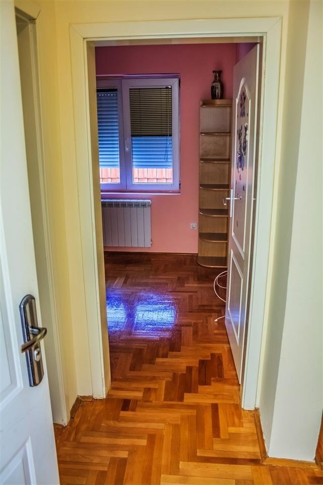 Stan-na-Mirjevu-41m2-sa-tavanicom