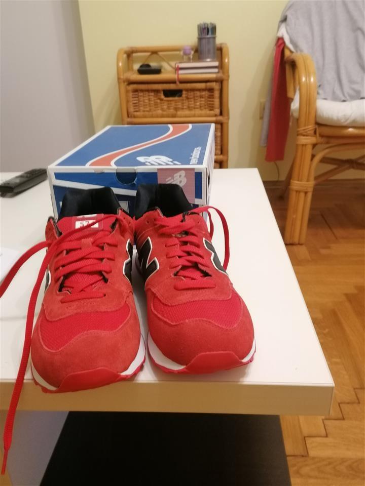 NEW-BALANCE-PATIKE