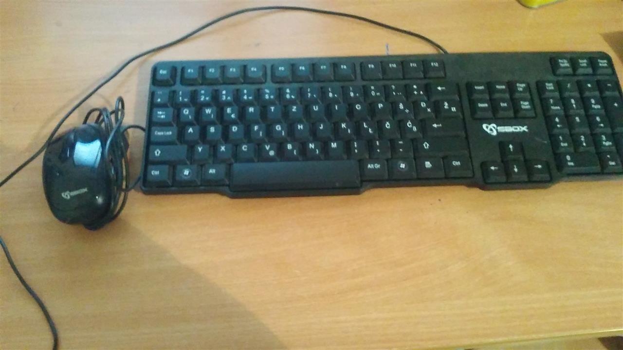 Mis-tastatura