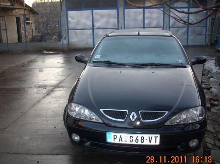 Renault-Megane-cupe--00