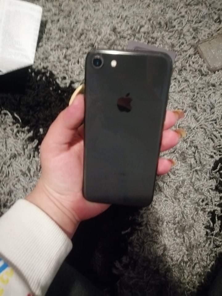 iPhone-8-64-G
