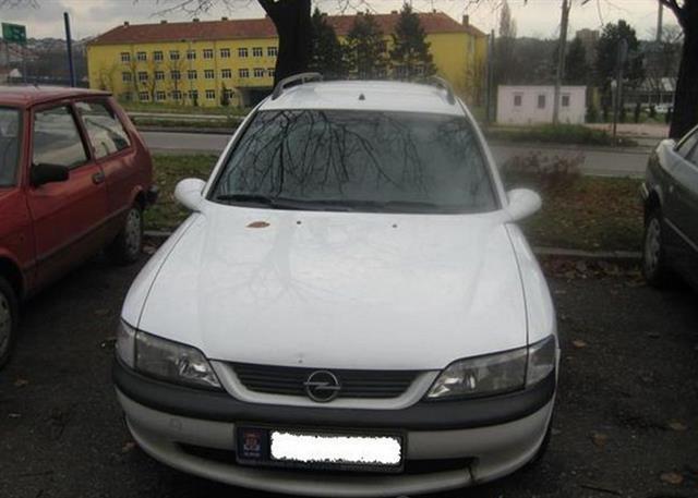 Opel-Vectra-2-0DTi--98