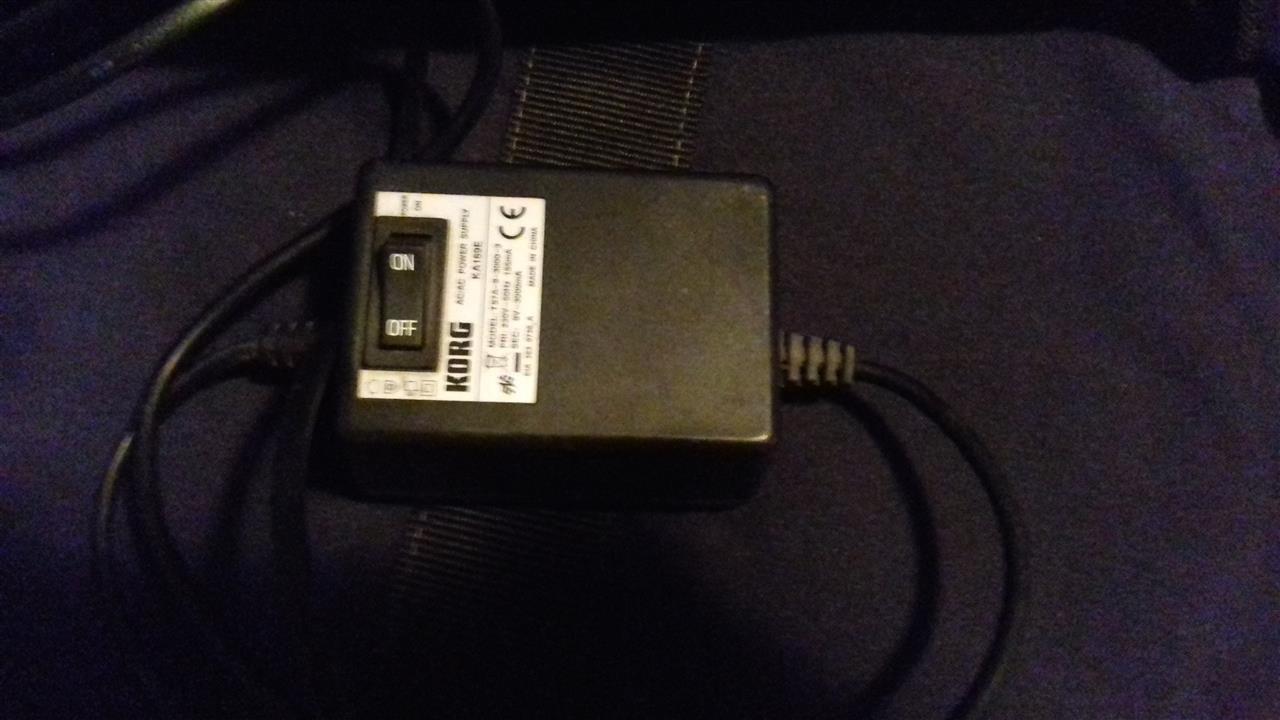 KORG-TR-TRITON