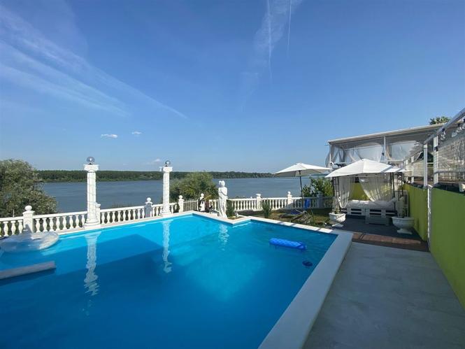 Bungalow Danube 2