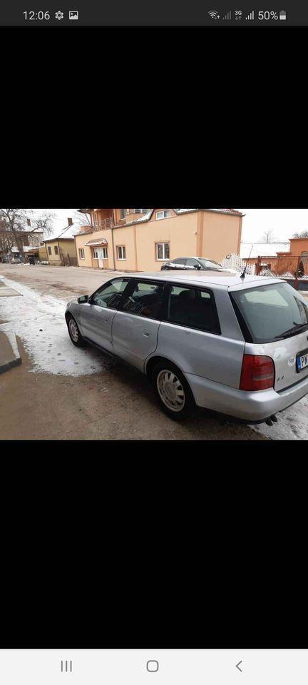 Audi-A4