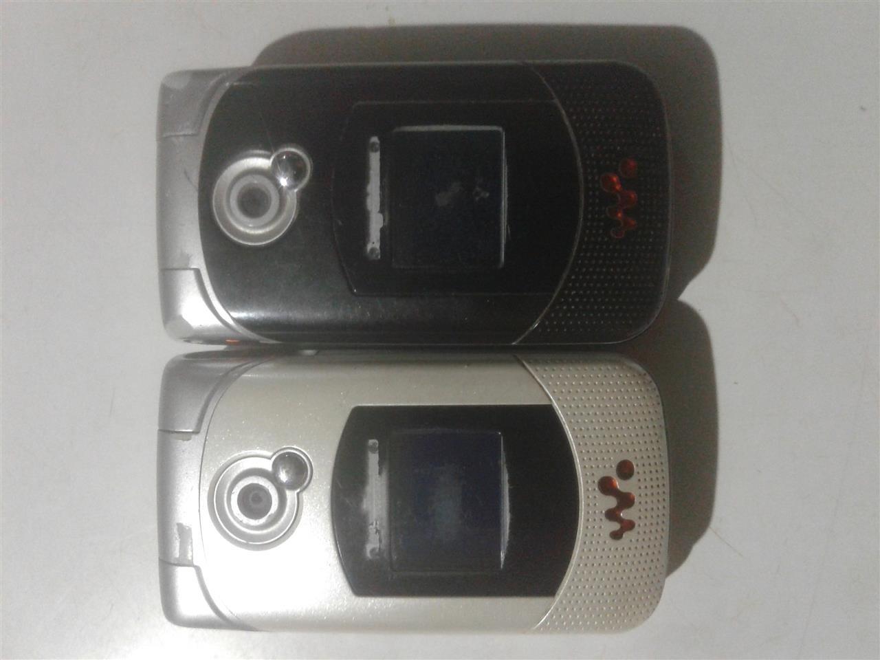 Sony-Ericsson-w300i-2-kom