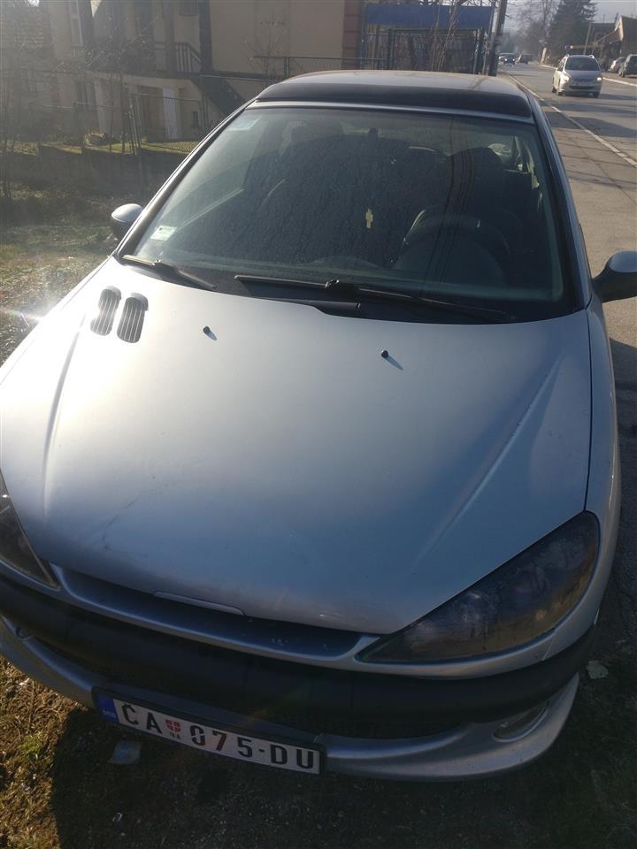 Peugeot-206