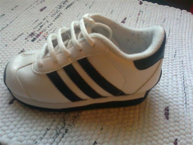 Adidas patike decije