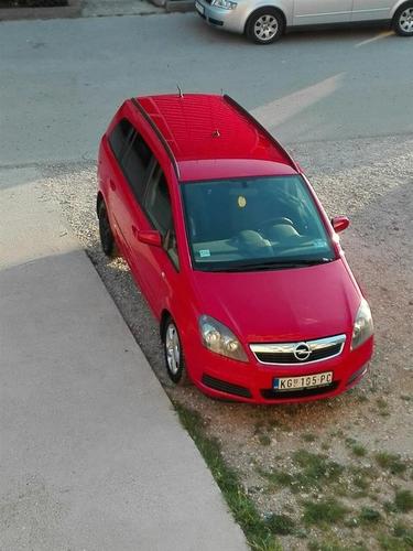 Opel Zafira -07
