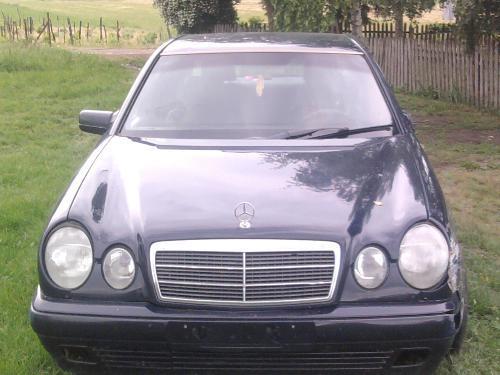 Mercedes Benz E elegance  -95
