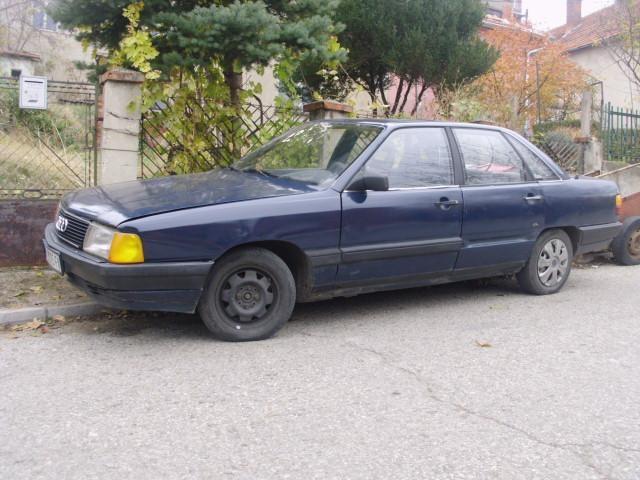 Audi-100cc--2-0--83