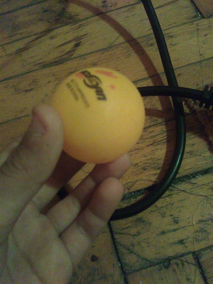 Loptica-za-stoni-tenis-