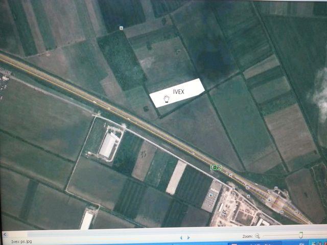 Plac 1600 m2  u Simanovcima