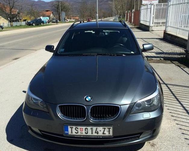 BMW 520 -09