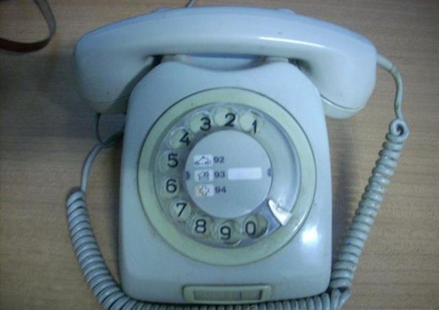 Telefoni fiksni