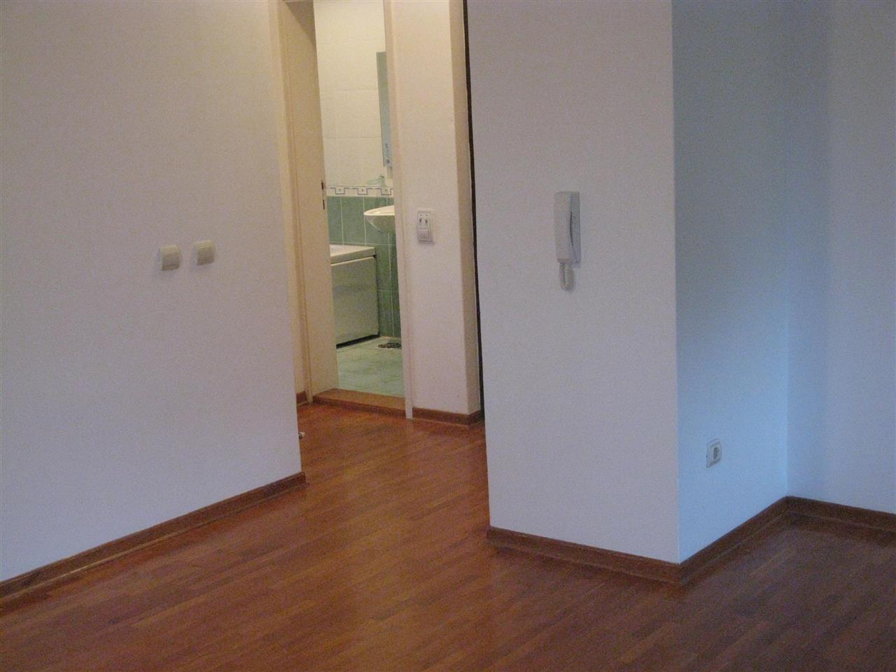 Stan-47m2-u-Beograd