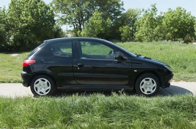 Peugeot 206 X LINE 4E 3P -03