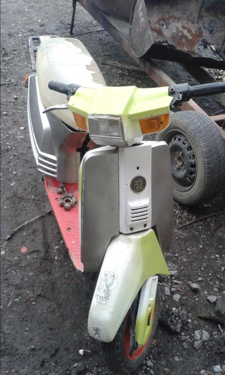 Motor-u-delovima-PEUGOT