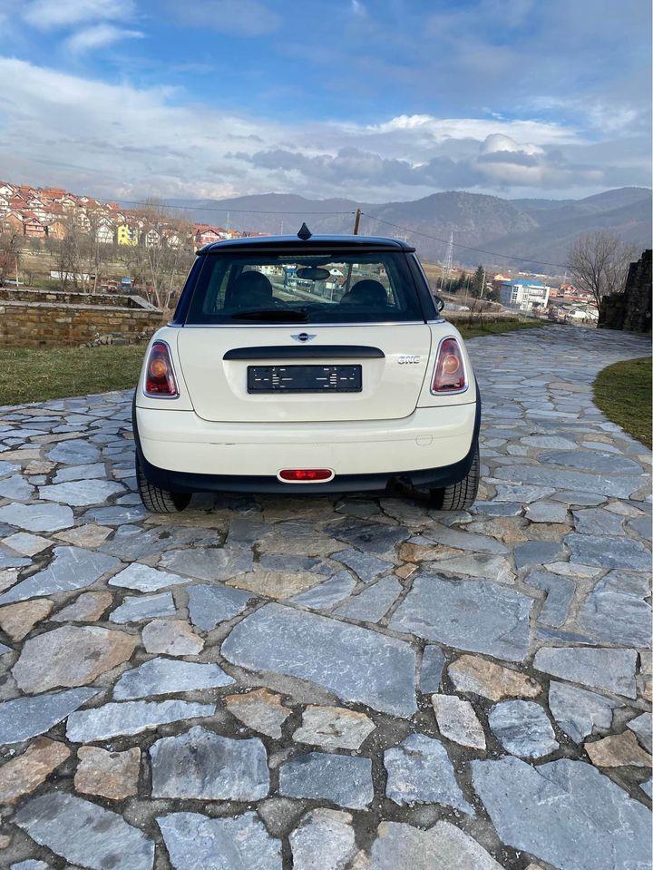 Mini-One-2008-god