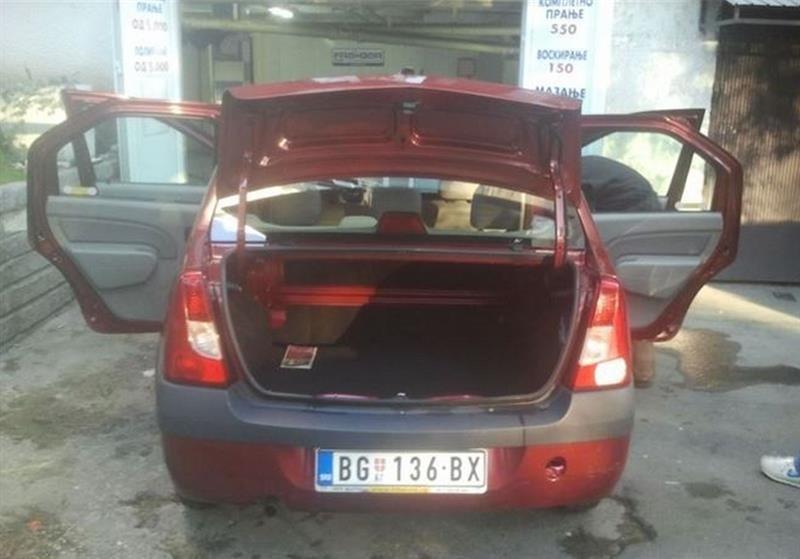 Dacia-Logan-1-4-MPI--07