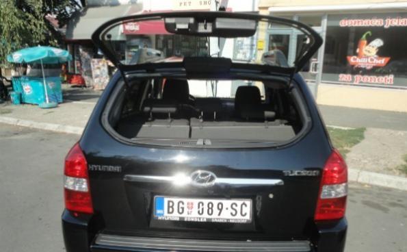 Hyundai-Tucson--09