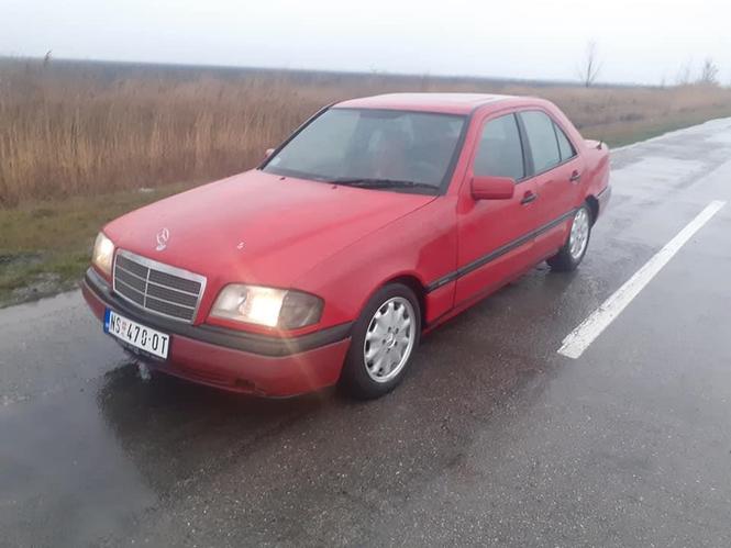 Mercedes C200