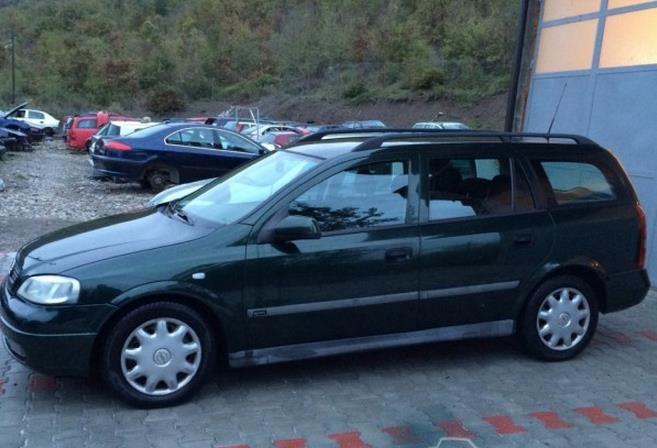 Opel-Astra-G--01