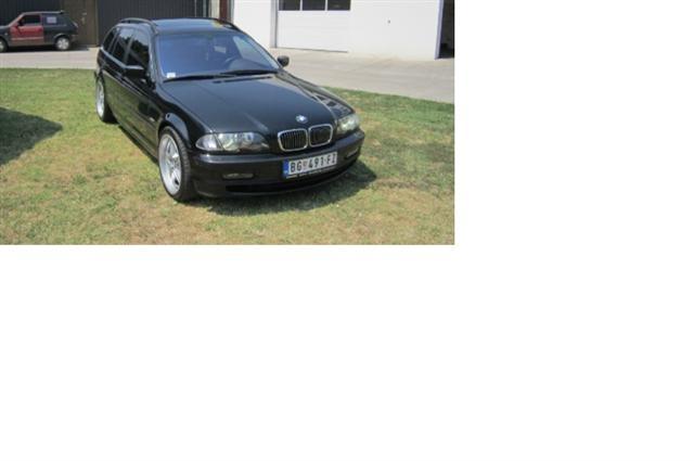 BMW-330-D--01