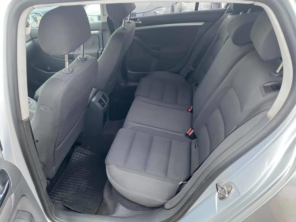 VW-GOLF-V