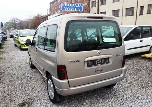 Citroen-Berlingo-2-0HDi--05