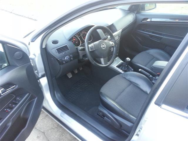Opel-Astra-H-1-9-cdti--06