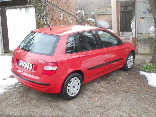 Fiat-Stilo-1-6-16v--02