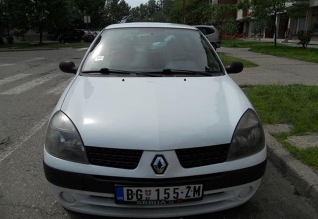 Renault Clio 1.5DCi -03 