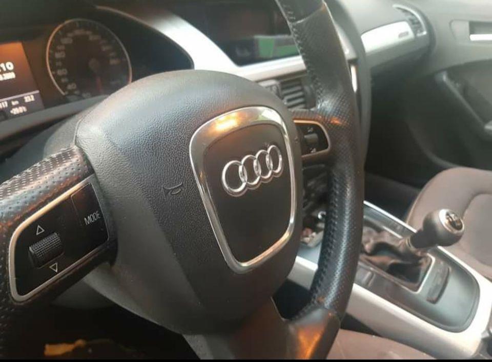 Audi-A4-2-0-2009