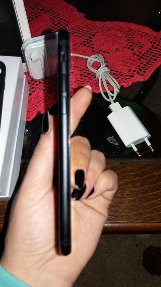 iPhone-7