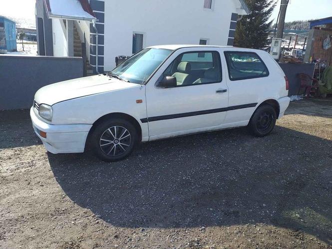 Golf 3