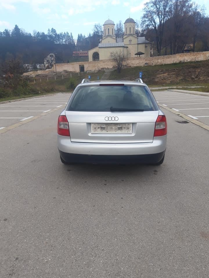 AUDI-A4