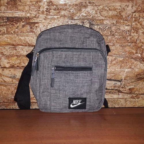 Nova nike torbica